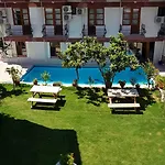 Sezgin Boutique