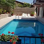 Sezgin Boutique